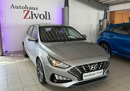 Hyundai i30 DKG/LANE/ASSIS/SHZ/PDC/ALU/CARPLAY