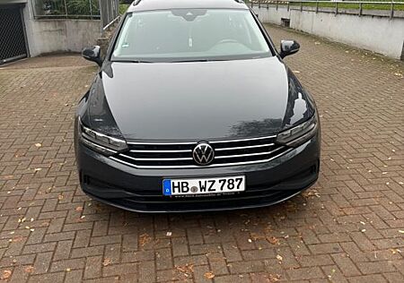 VW Passat Variant Volkswagen 2.0 TDI SCR DSG Variant -