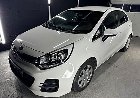 Kia Rio 1.4 Spirit *1. Hand* *TÜV* 43Tkm