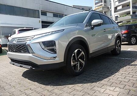 Mitsubishi Eclipse Cross Plug-in Hybrid BASIS 2.4 MIVEC 4WD