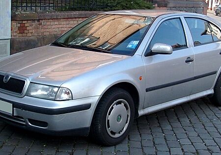 Skoda Octavia 1.6 SLX 101 PS SLX