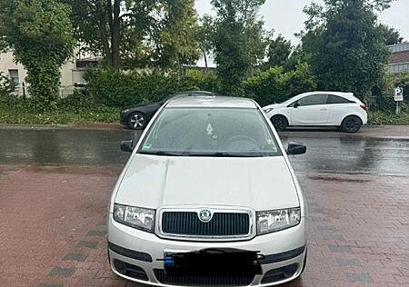 Skoda Fabia Combi 1.4 16V 74 kW Ambiente Ambiente