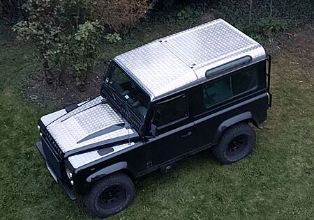 Land Rover Defender 90 Td4 Station Wagon SE