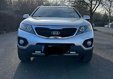 Kia Sorento 2.4 Benzin/Reifen,Bremsen,Getr.Öl NEU