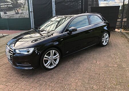 Audi A3 1.6 TDI 77kW Ambition mit S Line Felgen