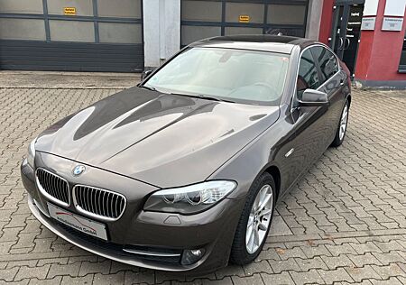 BMW 525d Navi SHD PDC Automatik Alu