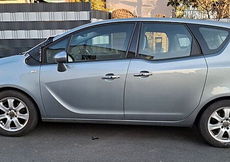 Opel Meriva 1.4 Color Edition 88kW Automatik Colo...