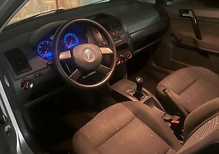 VW Polo Volkswagen 1.2 47kW Basis Basis