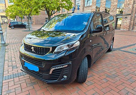 Peugeot Traveller Business VIP 6 Sitzer Leder L2