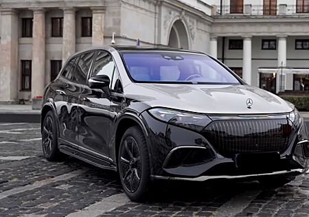 Mercedes-Benz EQS SUV Maybach 680