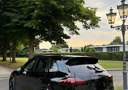 Porsche Cayenne Diesel Platinum Edition Platinum Edition