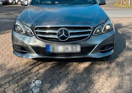 Mercedes-Benz E 220 BlueTEC BE T Edition ELEGANCE Auto Edi...