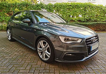Audi A3 1.8 TFSI S-Line, EZ 02/2014, 204.000 km