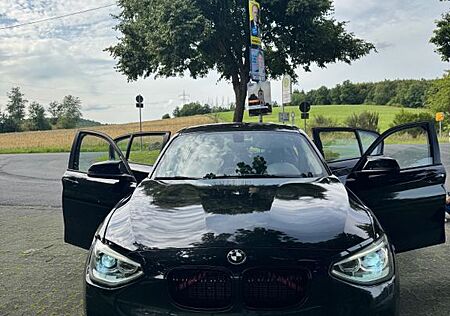 BMW 118i Sport Line Sport Line