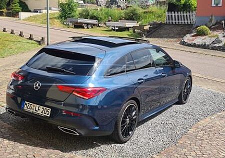 Mercedes-Benz CLA 220 Shooting Brake CLA 220 d DCT Shootin...