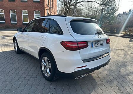 Mercedes-Benz GLC 250 d 4MATIC AMG Line Autom. AMG Line