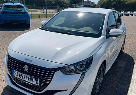 Peugeot 208 PureTech 100 EAT8 Active Pack Active Pack