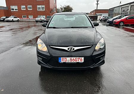 Hyundai i30 gebraucht kaufen Hyundai i30 FIFA WM Edition