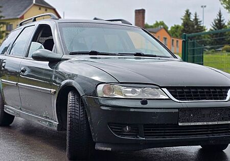Opel Vectra 2.2 DTI 16V Edition 2001 Edition 2000