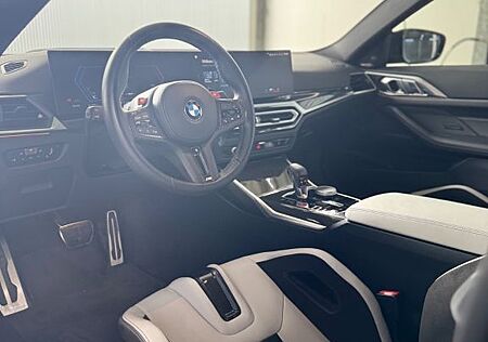 BMW M4 Competition M xDrive Competition