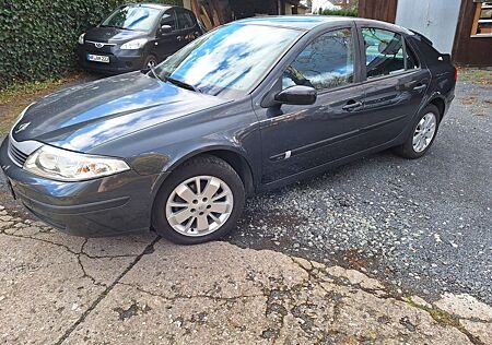 Renault Laguna 1.6 16V - wenig Kilometer