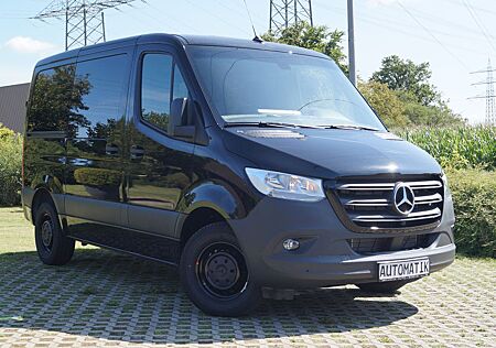 Mercedes-Benz Sprinter 215 CDI 9 Sitzer-MBUX-AHK-Standheizung