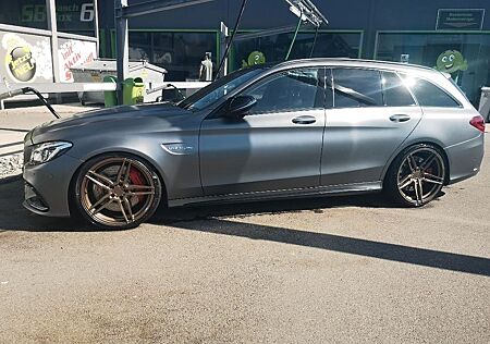 Mercedes-Benz C 63 AMG Mercedes-AMG C 63 T S Mercedes-AMG S