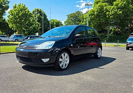 Ford Fiesta 1.4 16V Ghia / KLIMA / TÜV neu