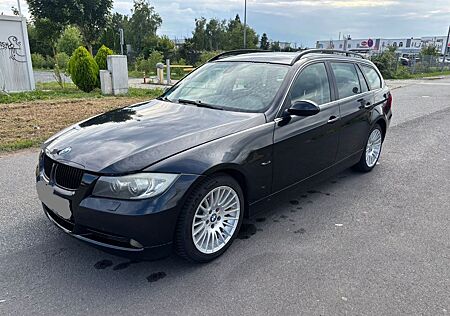 BMW 330d touring (Panoramadach/ Vollleder)