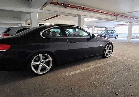 BMW 330d Coupe Aut., sehr gepflegt