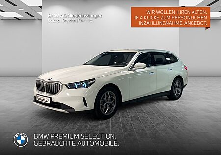 BMW 520d xDrive Touring Standheizung Driv.Assist+