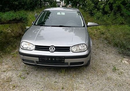 VW Golf Volkswagen 1.4 Basis Basis