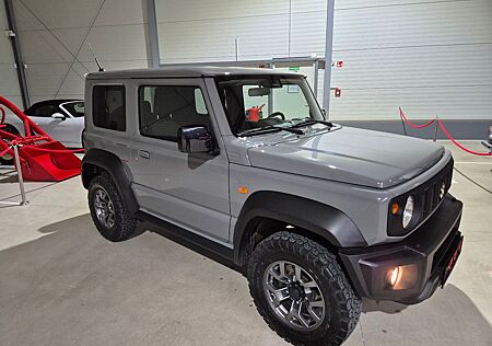 Suzuki Jimny 1.5 ALLGRIP/COMFORT PLUS/NAVI/LED/WIE NEU!