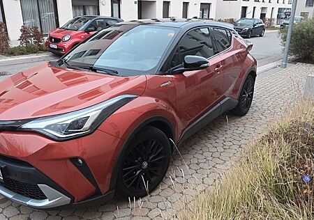Toyota C-HR 2.0-l-VVTi Hybrid Orange Edition Orange...