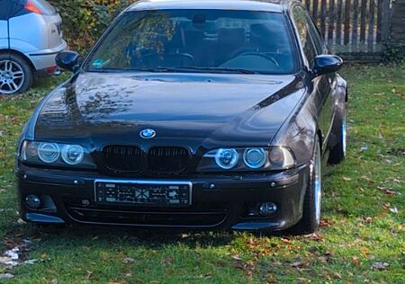 BMW 530 gebraucht kaufen BMW 530i Sport M-Paket, Breitbau & Tuning