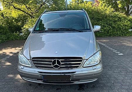 Mercedes-Benz Vito Viano