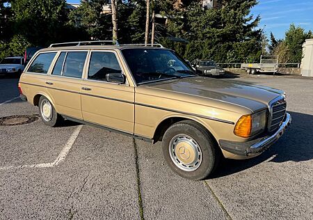 Mercedes-Benz 300 W123 TDT Turbo Kombi, Klima, 7-Sitze,TÜV neu