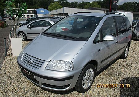 VW Sharan Volkswagen Advantage