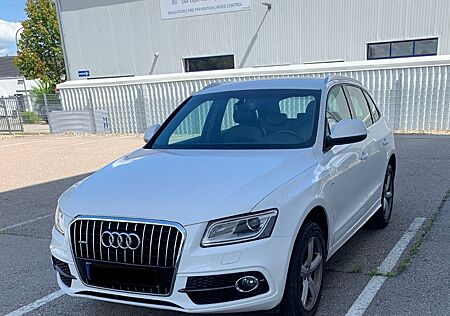 Audi Q5 2.0 TDI S tronic quattro -
