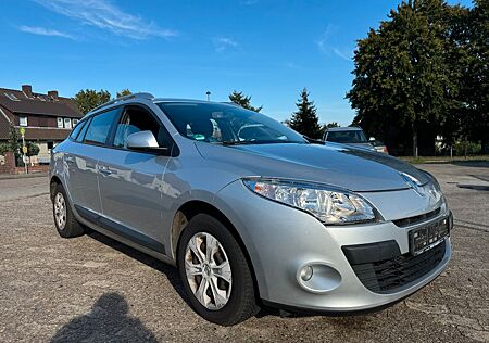 Renault Megane gebraucht kaufen Renault Megane III Grandtour 1.5 dCi Expression