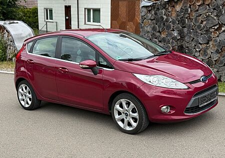 Ford Fiesta individuell *leder *gute Zustand *