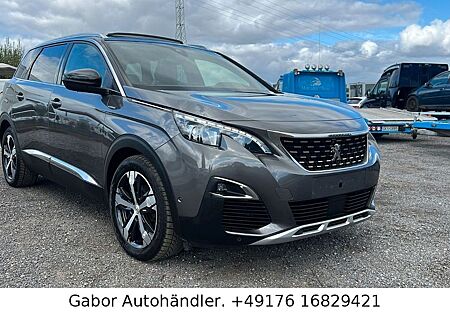 Peugeot 5008 Gt line. 2.0 . Panorama. Leder......