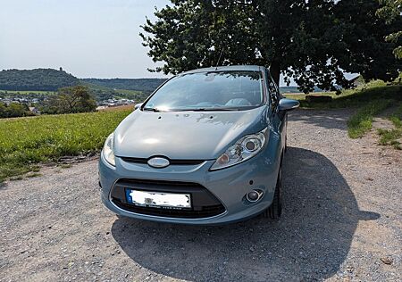 Ford Fiesta 1,4 Titanium Titanium