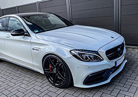 Mercedes-Benz C 63 AMG Mercedes-AMG C63s /Diamantweiß/Liebhaberzustand