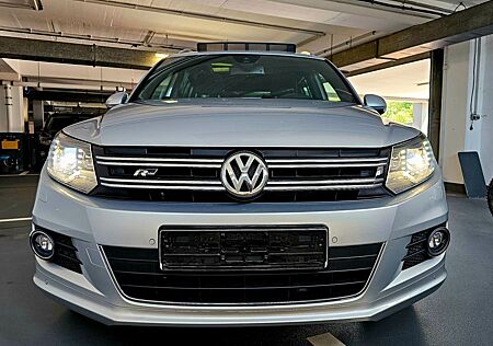 VW Tiguan Volkswagen LOUNGE SPORT STYLE*R LINE*KAM*PANO*AHK*
