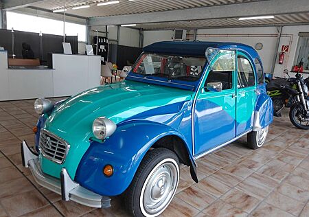 Citroën 2 CV Cabrio/Falt-Schiebedach 20 kW (27 PS), S...