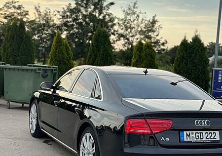Audi A8 L 3.0 TDI tiptronic quattro -