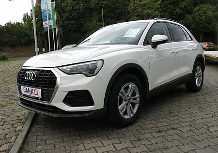 Audi Q3 35 1,5TSI basic *AHZ*KLIMA*MMI Radio*