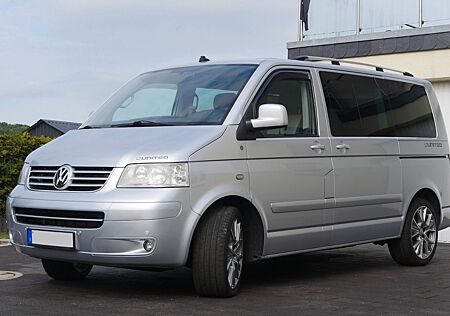 VW T5 Multivan Volkswagen 2.5 TDI UNITED