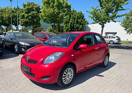 Toyota Yaris 1,0-l-VVT-i Cool / Klima/ HU 07/2026